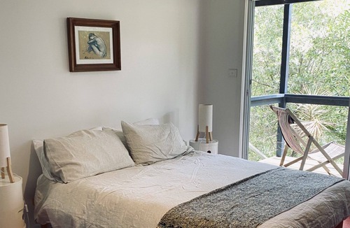 Hat Head House | Enjoy a coastal getaway, relax in this spacious home located in a quiet area.