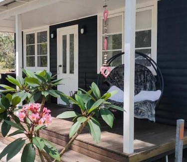 Nabiac House | Escape the noise and slow down at Riverdance for your luxury river stay