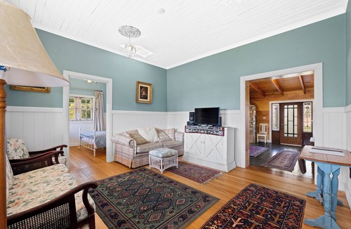 Bodalla House | Escape to Cambathin Farm Stay!
