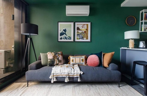 Collingwood Apartment | Evergreen Oasis - Poolside Living on Stanley Street