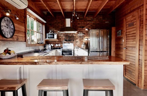 Eaglehawk Neck Cottage | Exclusive Cottage: Views, Gardens, & Fireplaces