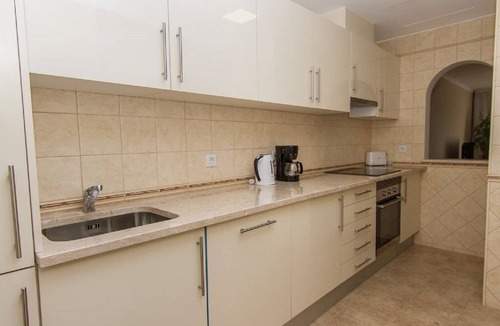 Estombar Apartment | Eyelash Gramacho Residences One Bedroom Apt III