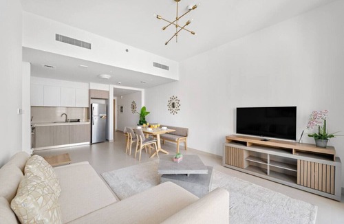 Dubai Apartment | FIRST CLASS | 1BR | Urban Chic Oasis