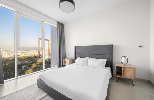 Bur Dubai Apartment | FIRST CLASS 2BR Panoramic Views of Dubai Frame