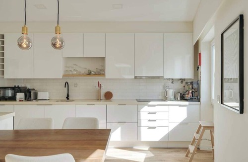 Restelo Apartment | Flat w/Balcony & Workspace by HostWise