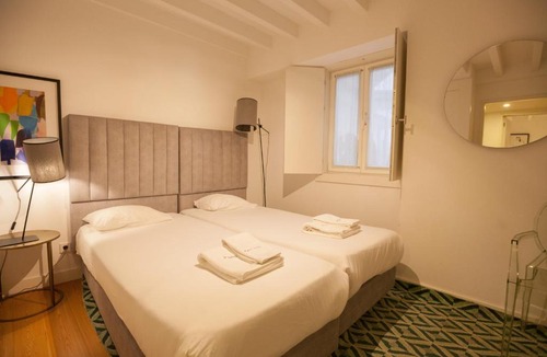 Mouraria Apartment | FLH Intendente Chic Apartment with Rooftop Pool
