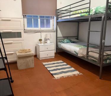 Costa de Caparica Hostel | Fonte da Telha Beach Hostel