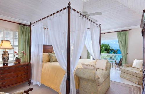 Lower Carlton Villa | Fosters House (4/5 Rooms)
