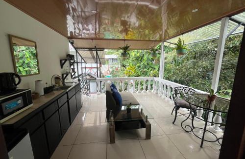 Tortuguero Apartment | Frías Home
