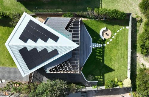 Mollymook Beach House | Free night! Pay for 2 stay for 3