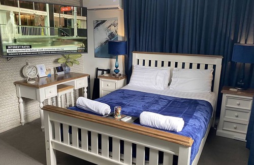 Scarness Bed & Breakfast | Freshwater BnB