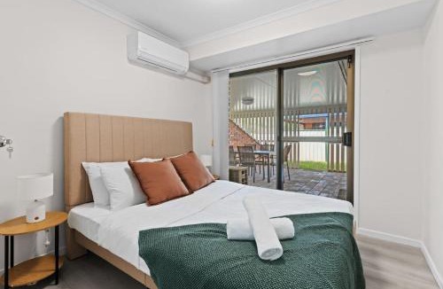 Runcorn House | Full AC Home Renovated and Close to Sunnybank and shops