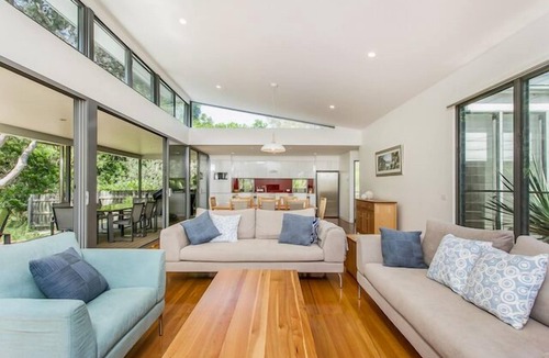 Suffolk Park Apartment | Fuller Holidays -Beachfront Tranquility, Beachfront Suffolk