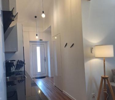 Horta Apartment | Garrett
