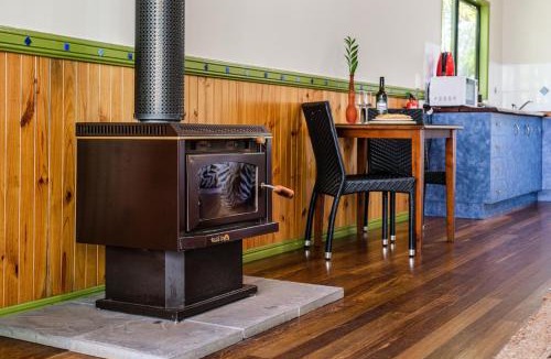 Byfield Cabin | Getaways at Byfield