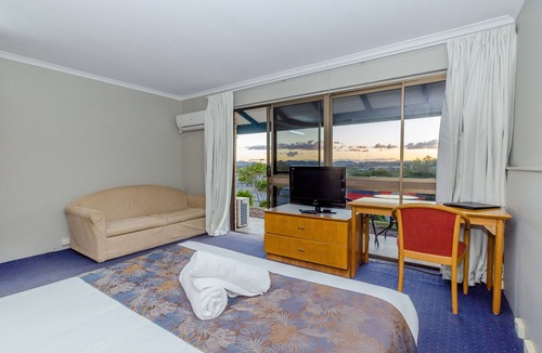 West Gladstone Hotel | Gladstone Palms Motor Inn