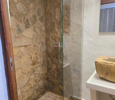 Estombar Apartment | Golden Village Studio