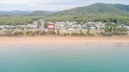 Grasstree Beach Apartment | Grasstree Beach Shacks