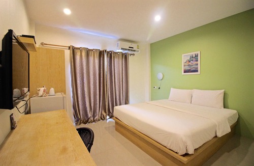 Sattahip Hotel | Green Apple Villa