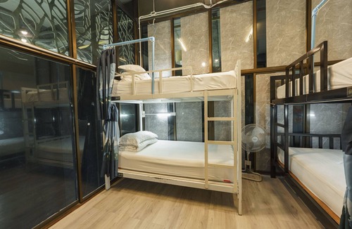 Ban Lo Ti Pa Hostel | Green Gen Hotel Phuket