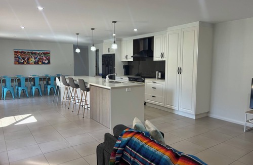 Darawank House | Green Pastures by the Sea near Forster/Tuncurry with heated pool