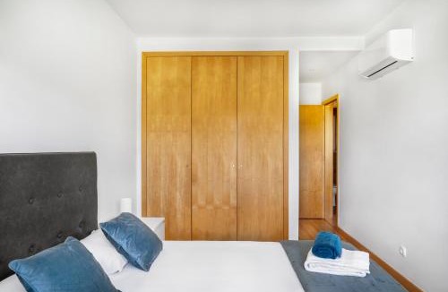 Castelo Apartment | Ground Floor Apartment with Pool