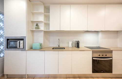 Cacilhas Apartment | GuestReady - Modern Comfort in Almada