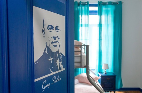 Parede Hostel | Help Yourself Hostels Parede