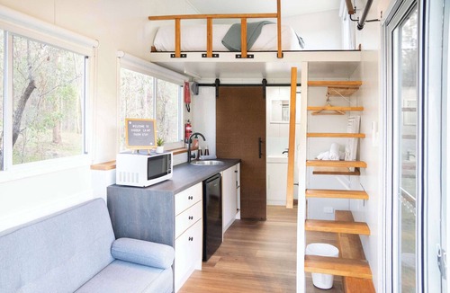 Glenwood House | Hidden Camp's Loft House by Tiny Away