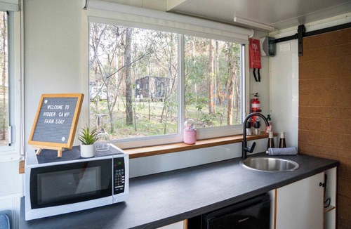 Glenwood House | Hidden Camp's Loft House by Tiny Away