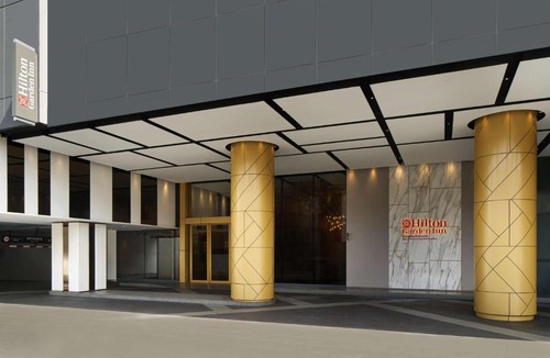 Khlong Ton Sai Hotel | Hilton Garden Inn Bangkok Riverside