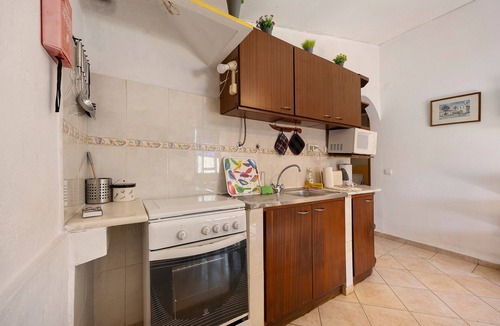 Fonte do Bispo House | Holiday Home 'Buganvília' with Shared Pool and Wi-Fi
