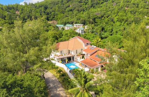 Glacis House | Homerez - House, Machabee