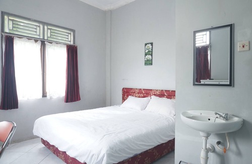 Tanahgrogot Hotel | Hotel O Guest House Zidan 21