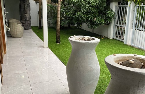 Samara House | House + Guest house, saltwater pool. private and gated. 5 bedroom 2.5 bath