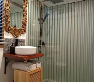 Carmoo House | Hull River Guesthouse Mission Beach