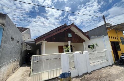 Kalipuro House | Ijen adventure house