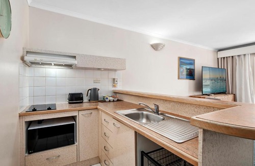 Cairns Central Business District Apartment | Il Centro Apartment Hotel