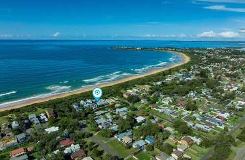 Culburra Beach House | Illaroo Absolute Beachfront with Spa