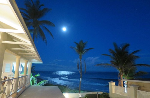 Silver Sands Apartment | Inchcape Seaside Villas right on Silver Sands Beach - Seaside Cottage A