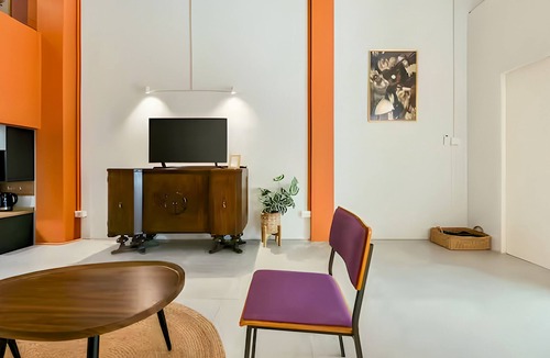 Phra Khanong House | Industrial Loft Sukhumvit 3-Bedroom Designer House - 2 Min to BTS Bang Chak
