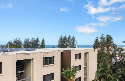 Caloundra Apartment | Jade Waters U4/ Latona Ave