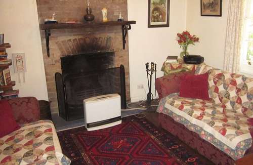 Berrima Cottage | Jellore Cottage - in the heart of town