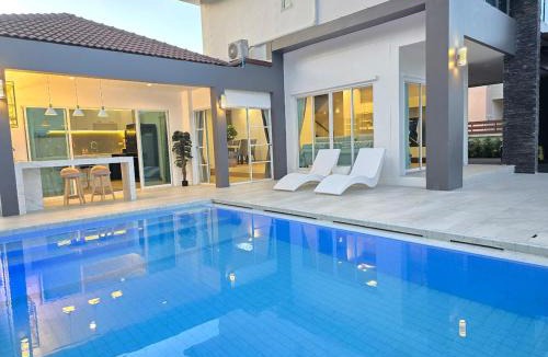 Pa Daet Villa | Joy Homes Design Pool Villa