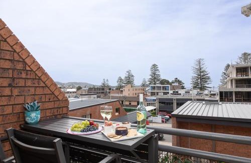 Terrigal Apartment | Joy's Hideaway
