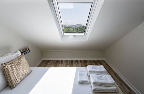 Coimbra House | JR Studios & Suites
