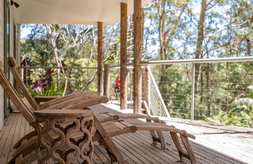 Charlotte Bay House | Karingal just minutes from Blueys Beach