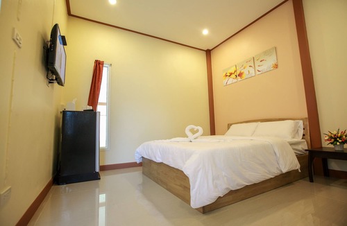 Klaeng Hotel | Khao Hin Tang Resort