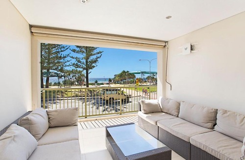 Coolangatta Apartment | Kingston Court Unit 2
