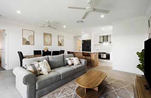 Morayfield House | Kinma Valley Retreat KVR